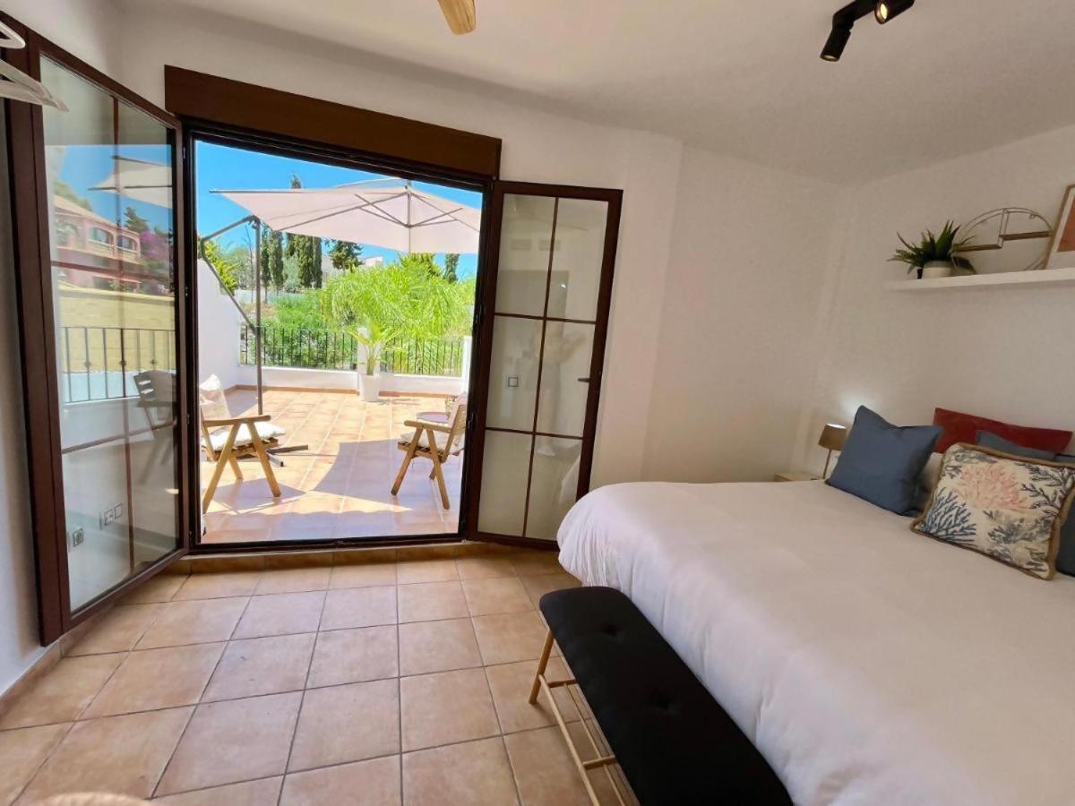 Casa Mareluz, Un Oasis Con Piscina Privada En El Mediterraneo อากีลัส ภายนอก รูปภาพ