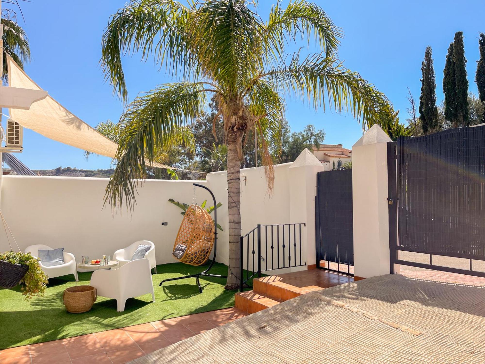 Casa Mareluz, Un Oasis Con Piscina Privada En El Mediterraneo อากีลัส ภายนอก รูปภาพ